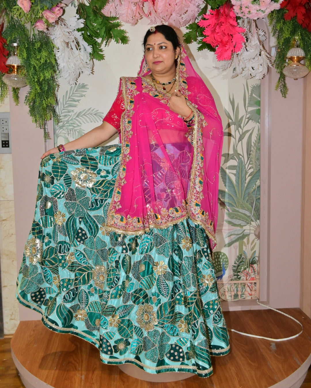 Navratri 2025: Traditional Rajasthani Sarees, Lehengas & Designer Suits Online