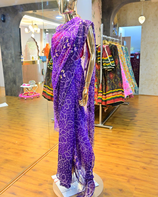 Tie-dye saree Jaipur