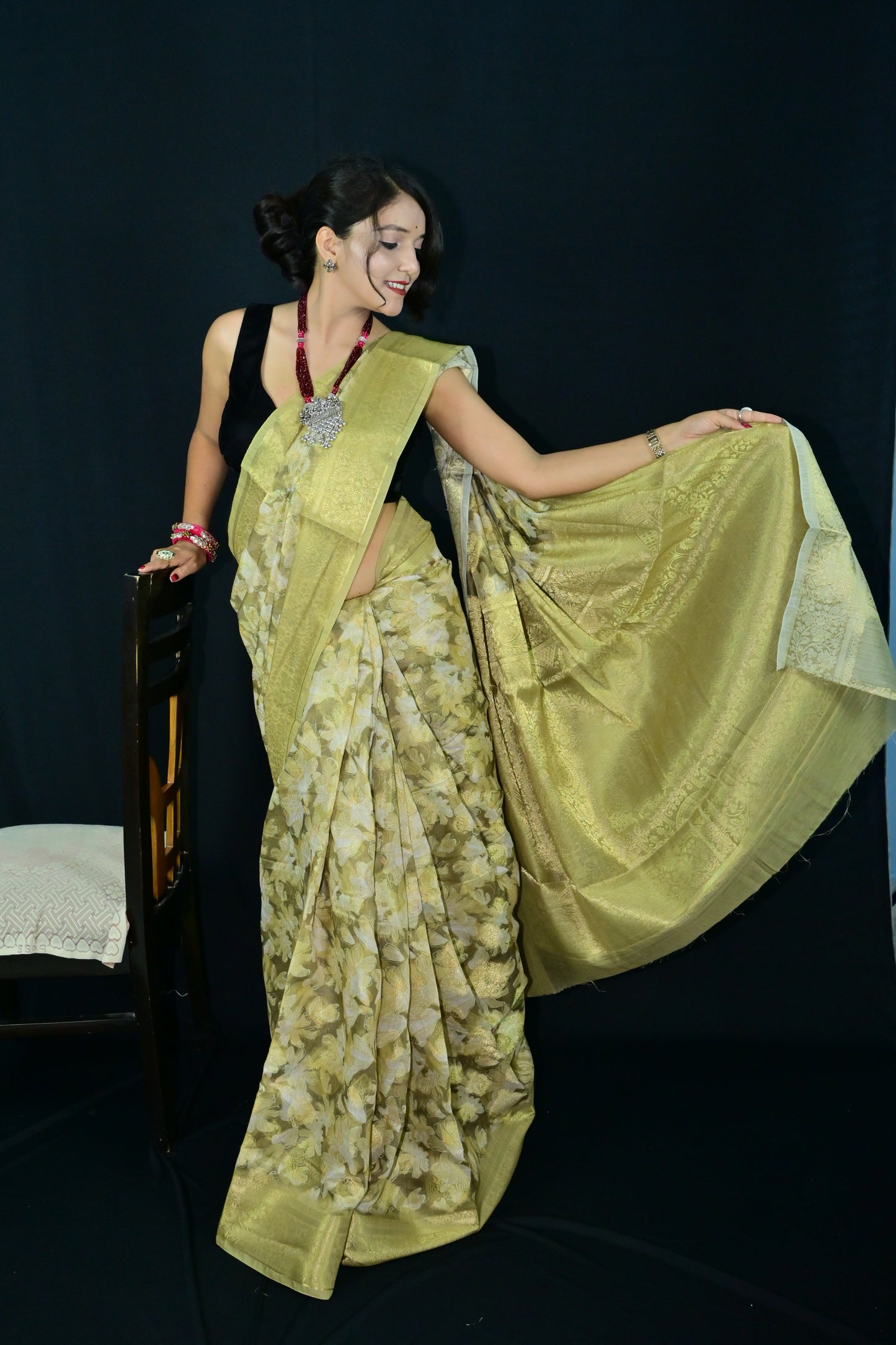 Beige Floral Printed Saree with Elegant Border Work